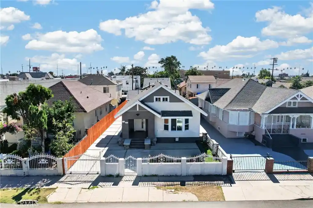 Multi family home for sale at 530 W 43rd Street, Los Angeles, CA 90037 | MLS# SR26232615