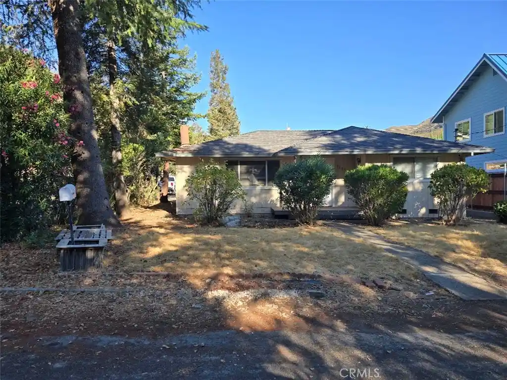 Photo 1 of Single family home for sale at 9805 Diane, Upper Lake, CA 95485 | MLS# LC26234171 | Listing updated on 2026-10-30