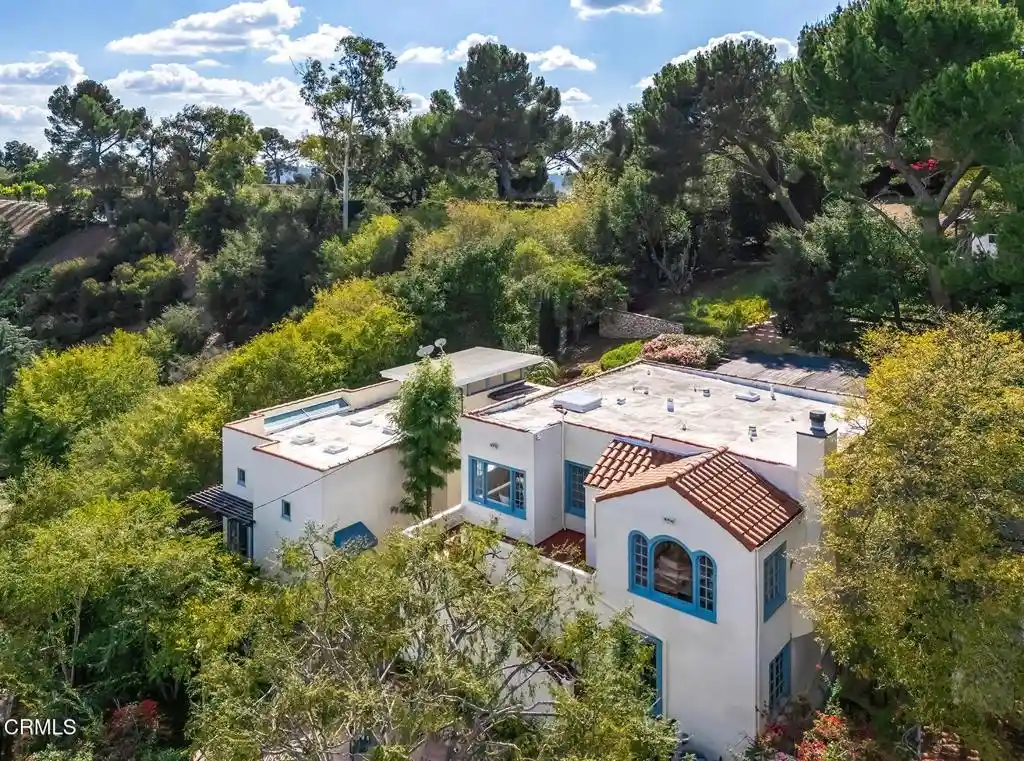 Photo 1 of Single family home for sale at 1511 Columbia Dr, Glendale, CA 91205 | MLS# P1-29429 | Listing updated on 2026-10-31