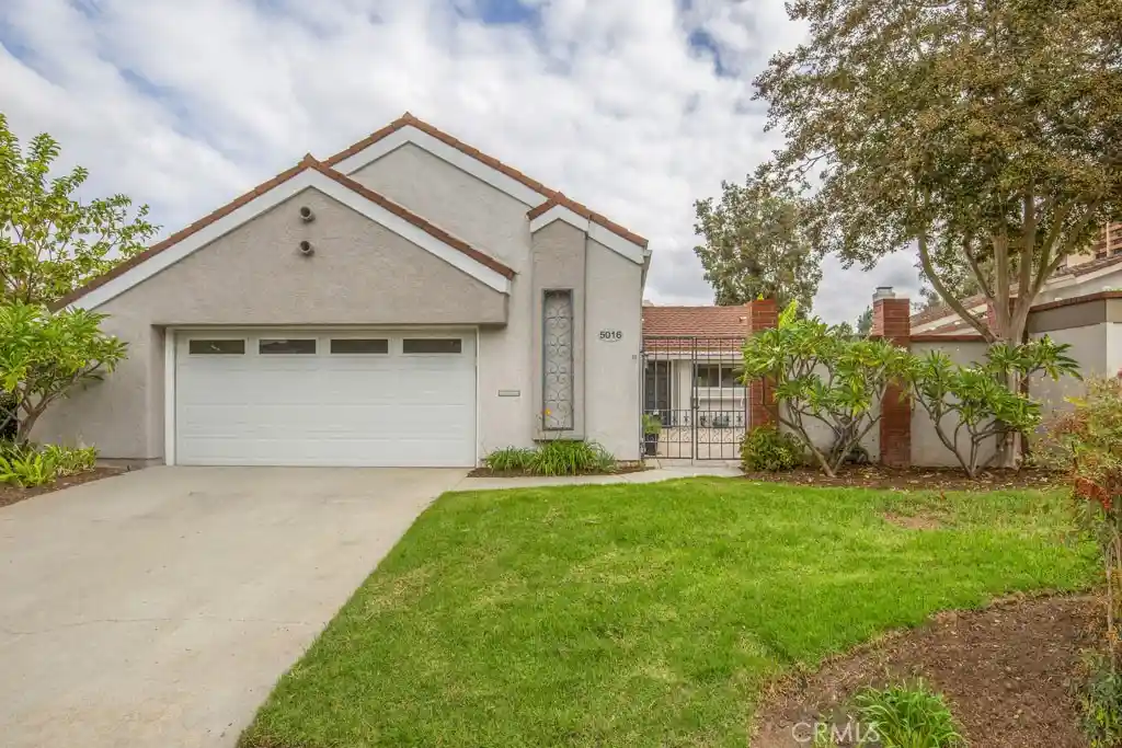 Photo 1 of Condo for sale at 5016 Jardin, Laguna Woods, CA 92637 | MLS# OC26234194 | Listing updated on 2026-10-31