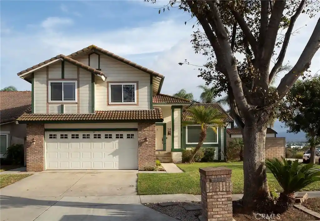Single family home for sale at 837 Hedges, Corona, CA 92880 | MLS# CV26234198