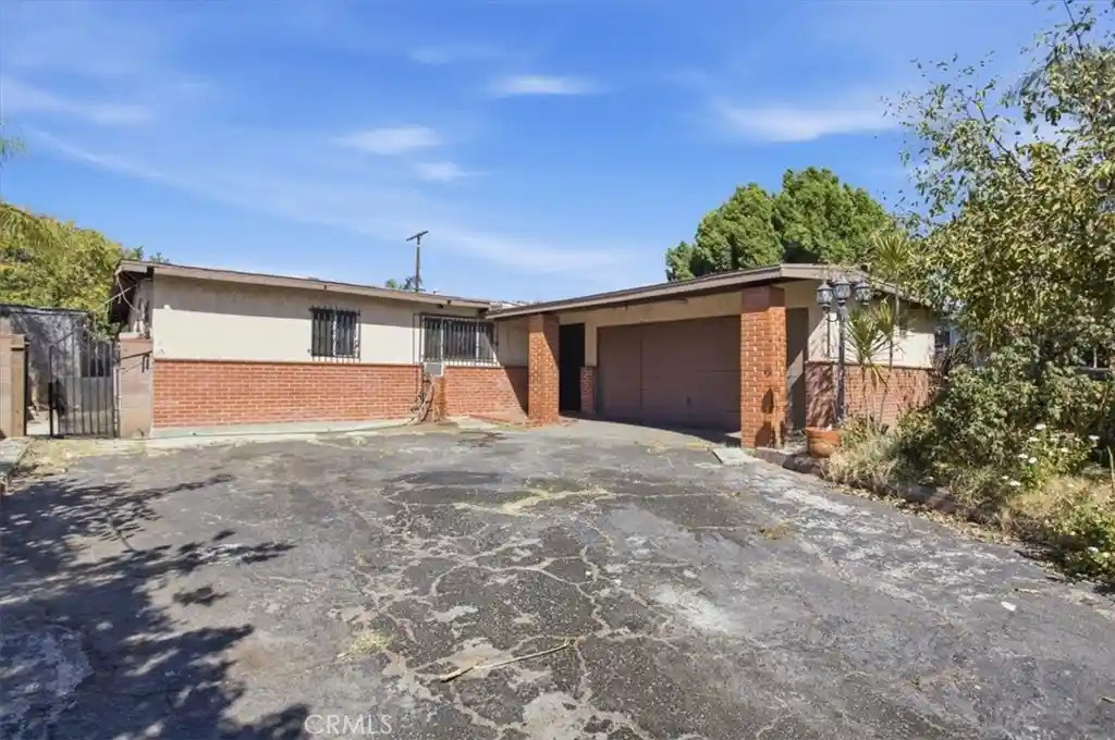 Photo 1 of Single family home for sale at 13863 Eustace St, Pacoima, CA 91331 | MLS# SR26233449 | Listing updated on 2026-10-30