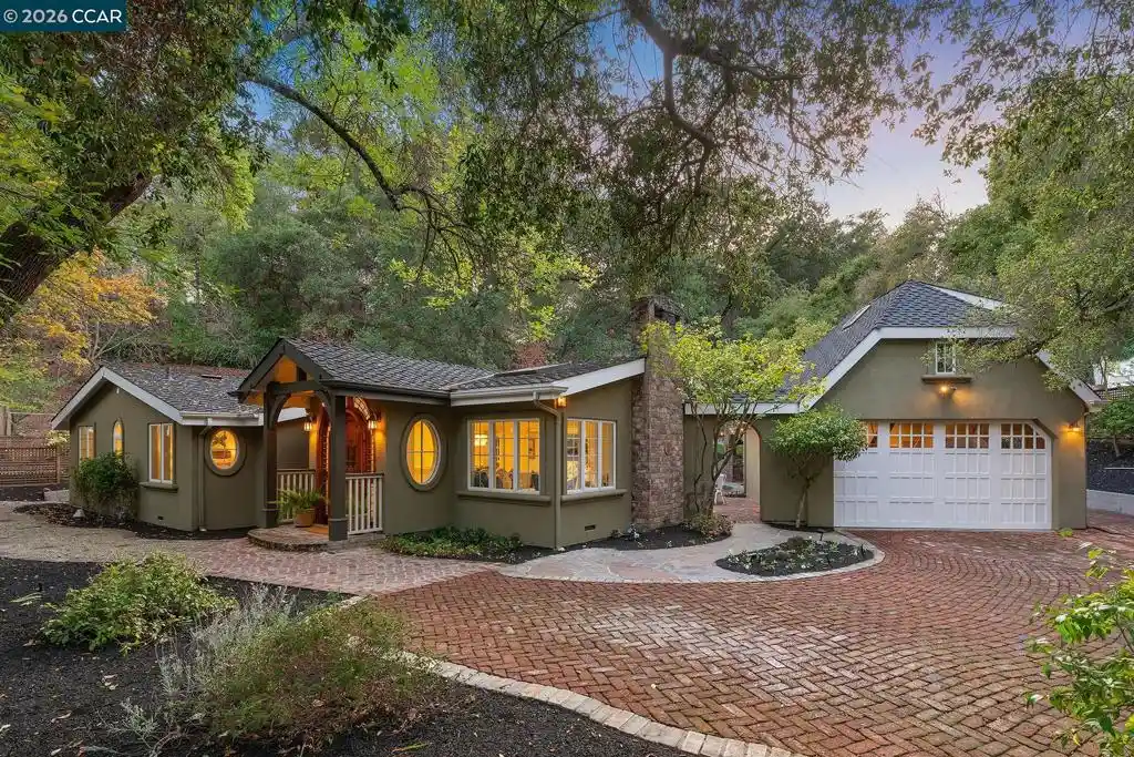 Photo 1 of Single family home for sale at 954 Reliez Sta Rd, Lafayette, CA 94549 | MLS# 41152664 | Listing updated on 2026-10-30
