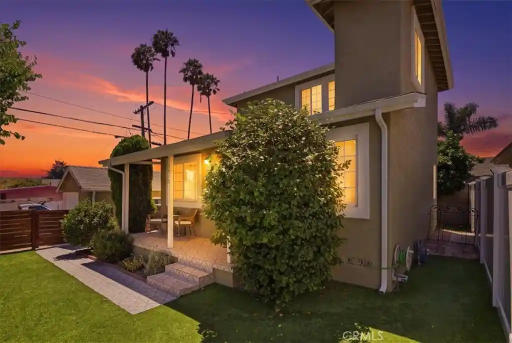 Photo 1 of Single family home for sale at 1315 Field Ave, Inglewood, CA 90302 | MLS# IV26234273 | Listing updated on 2026-10-31