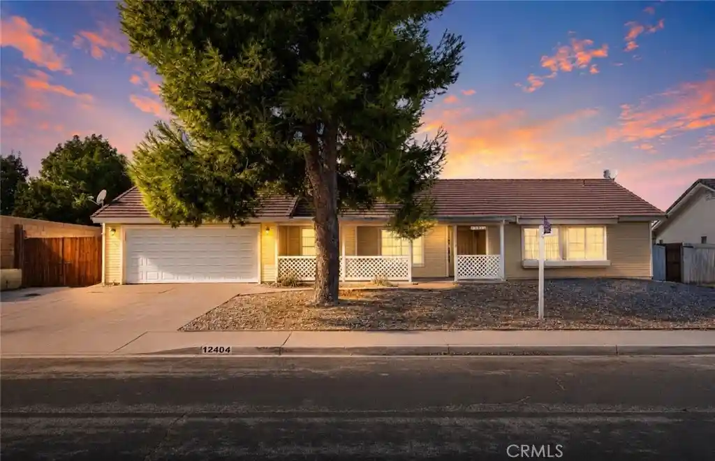 Photo 1 of Single family home for sale at 12404 Mammoth, Victorville, CA 92392 | MLS# IG26232558 | Listing updated on 2026-10-31