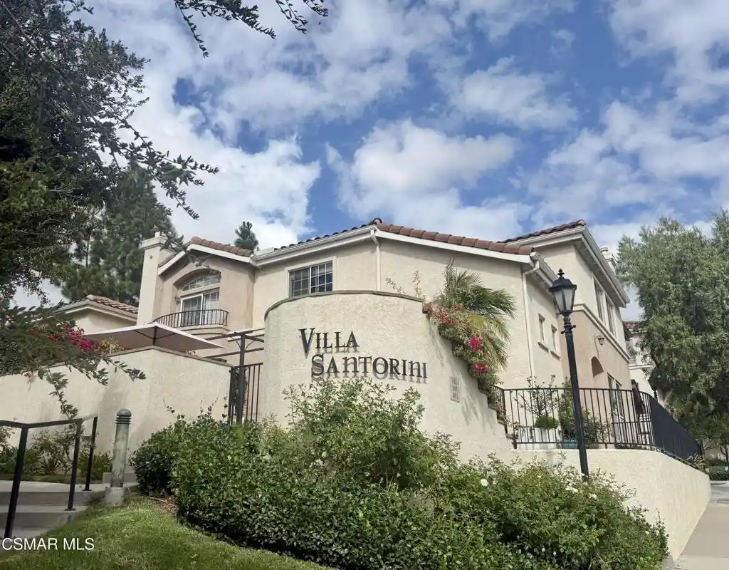 Photo 1 of Townhouse for sale at 315 Avenida De Royale, Thousand Oaks, CA 91362 | MLS# 226005129 | Listing updated on 2026-10-30