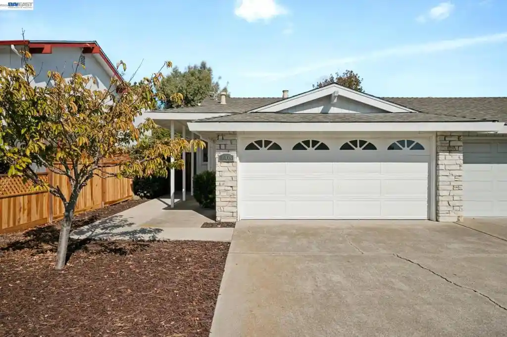 Single family home for sale at 2705 Bayview Dr, Alameda, CA 94501 | MLS# 41152699