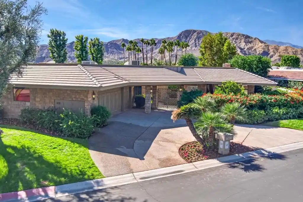 Single family home for sale at 19 Mayfair Dr, Rancho Mirage, CA 92270 | MLS# 219155224DA