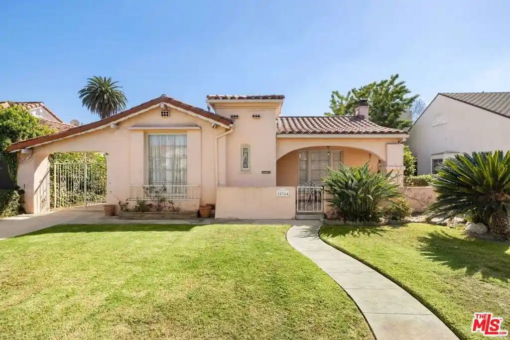Single family home for sale at 10364 Keswick Ave, Los Angeles, CA 90064 | MLS# 26105123