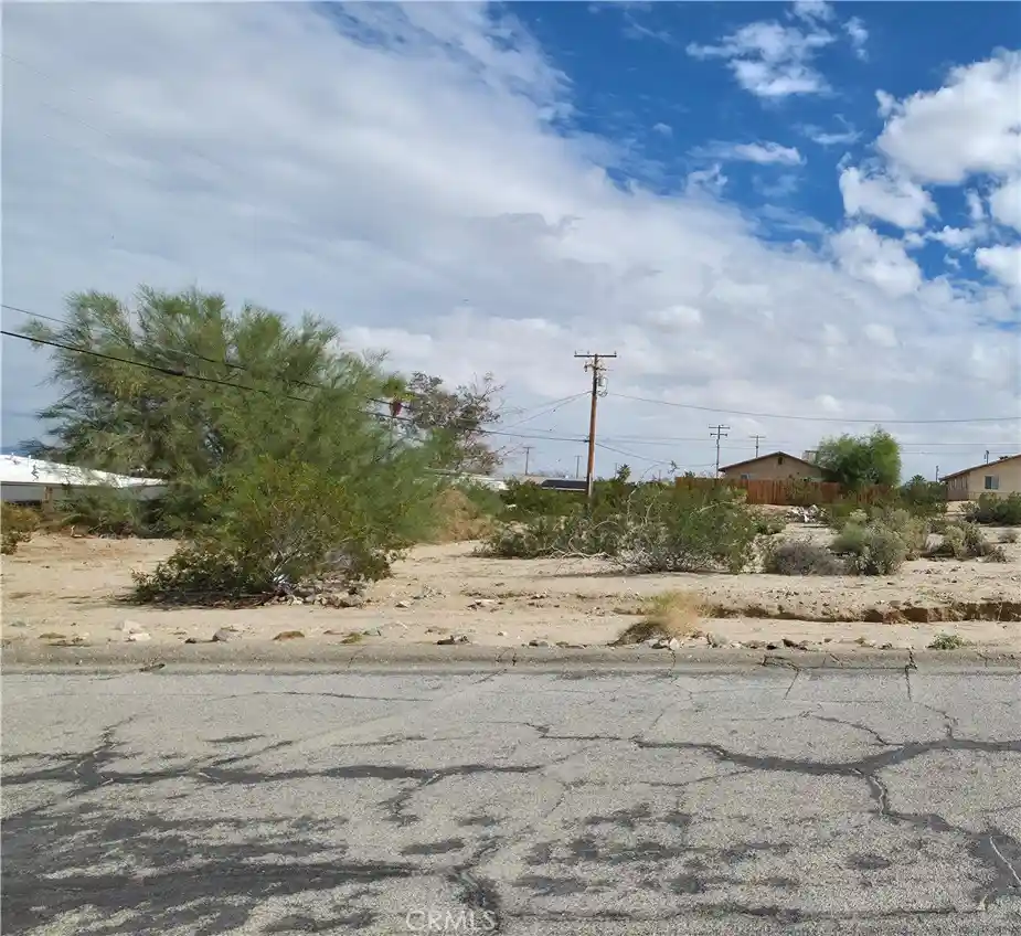 Land for sale at 0 Sherman Hoyt, Twentynine Palms, CA 92277 | MLS# JT26234530