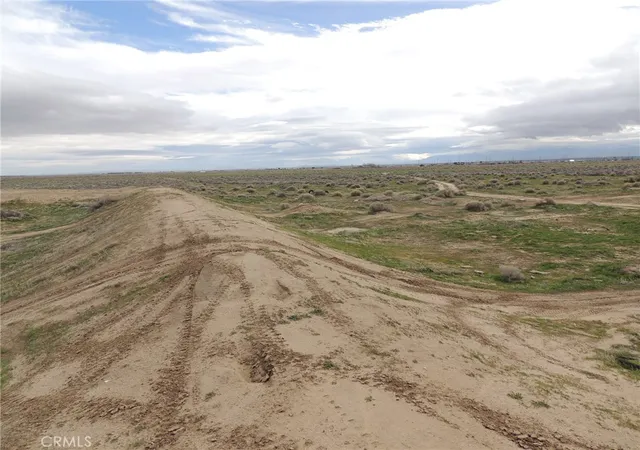 3rd image of 80 Vac/80 Stw/Vic Avenue F8, Lancaster, CA 93536 | MLS# PW18134955
