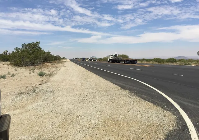 5th image of 248 St E , On Hwy 138, Llano, CA 93544 | MLS# SR18128639