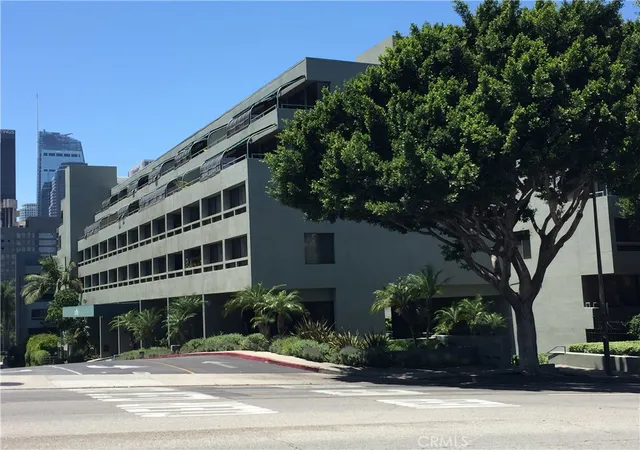 Condominium at 880 W 1St St #511, Los Angeles, CA 90012 | MLS# SR17142069 |  | Sold on 2017-08-31