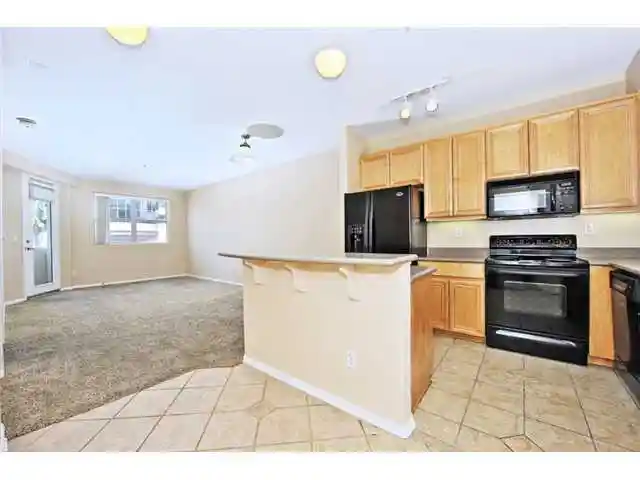 Condominium at 350 K St #407, San Diego, CA 92101 | MLS# 140018368 | | Sold on 2014-06-13