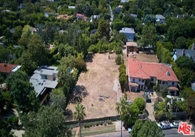 1st image of 193 N Carmelina Ave, Los Angeles, CA 90049 | MLS# 19504270