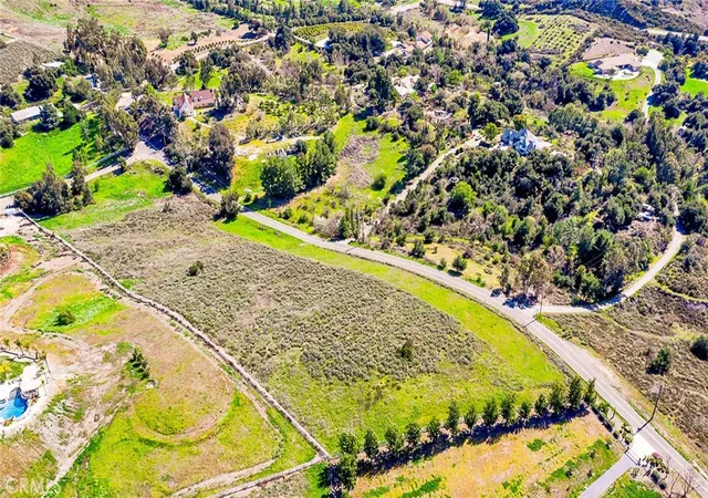 2nd image of 0 Calle Capistrano, Temecula, CA 92590 | MLS# SW20024754