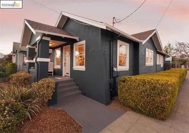 Photo 2 of Sale Pending at 1227 Delaware St, Berkeley, CA 94702 | MLS# 40895911 | Listing updated on 2026-06-27