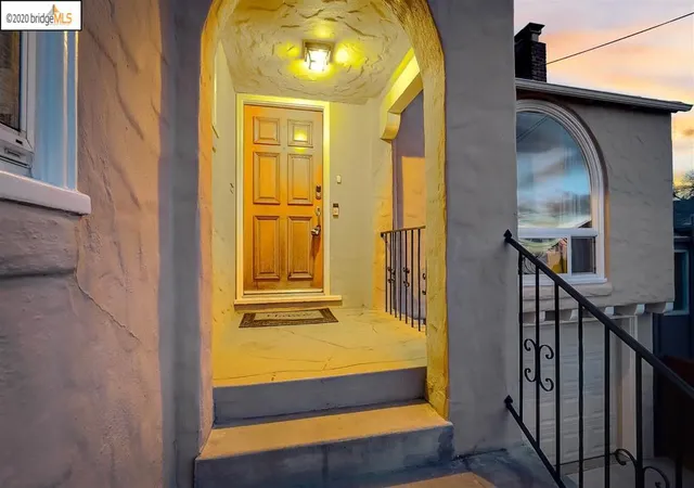 Photo 3 of Sale Pending at 9332 Granada Ave, Oakland, CA 94605 | MLS# 40898218 | Listing updated on 2026-06-28