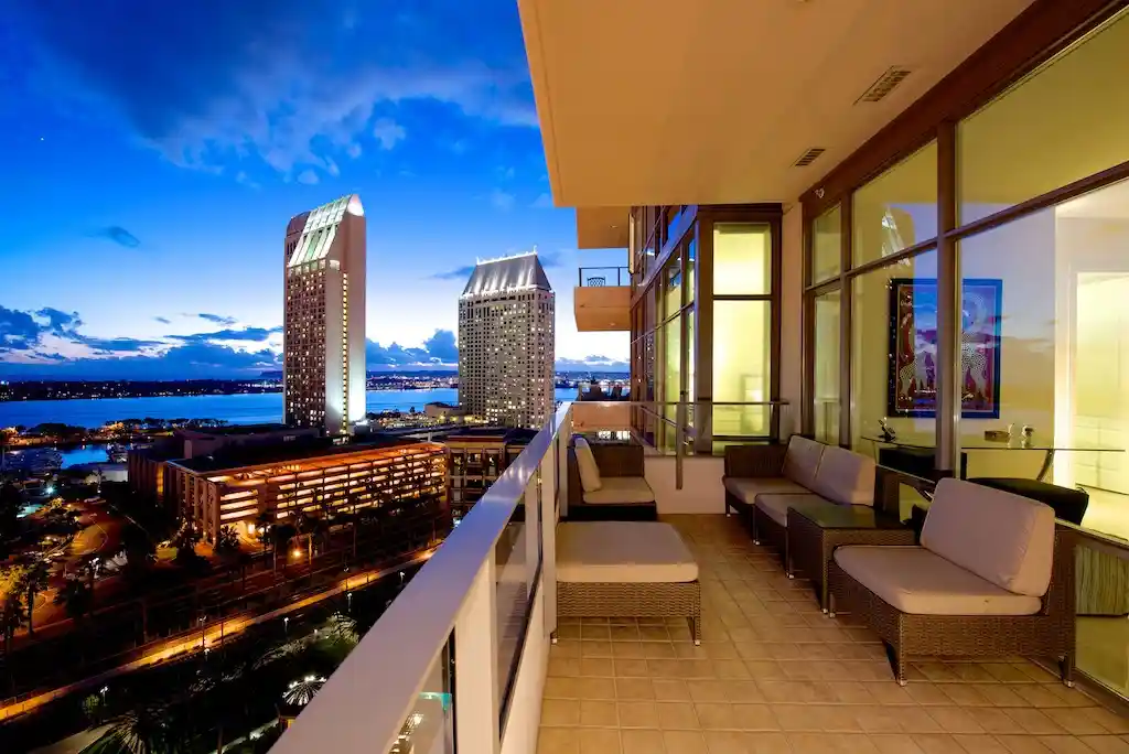 Condominium at 550 Front St #1501, San Diego, CA 92101 | MLS# 150022736 | | Sold on 2015-07-08