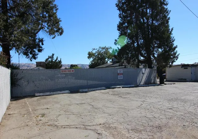 Homes for sale in Gilroy, CA | 2025 Pacheco Pass Hwy, Gilroy, CA 95020 | MLS# ML81613619