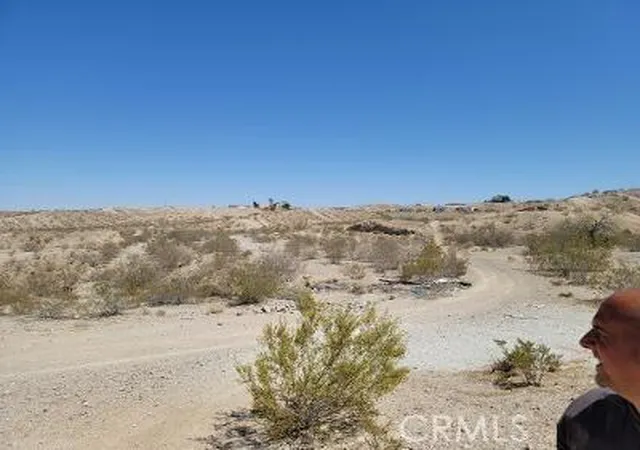 Homes for sale in Barstow, CA | 8 Henderson St, Barstow, CA 92311 | MLS# 530043