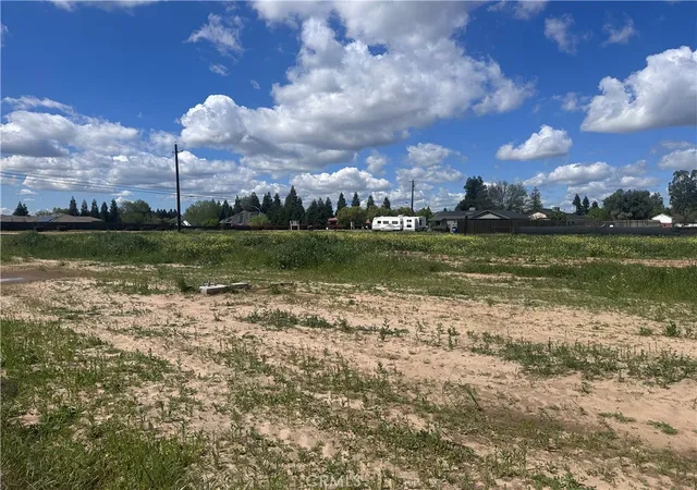 Photo 2 of Land for sale at 0 White Crane, Atwater, CA 95301 | MLS# MC21065927 | Listing updated on 2026-10-01