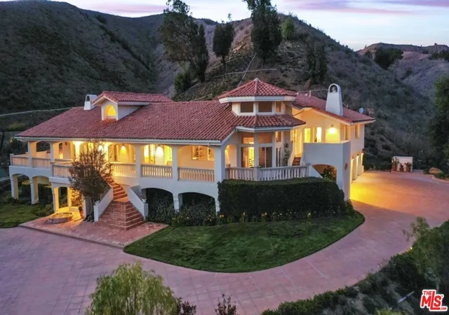 Photo 1 of Single family home for sale at 26763 Mulholland, Calabasas, CA 91302 | MLS# 21727184 | Listing updated on 2024-09-30