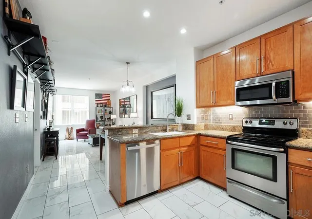 Condominium at 350 K St #311, San Diego, CA 92101 | MLS# 210012986 | | Sold on 2021-06-29