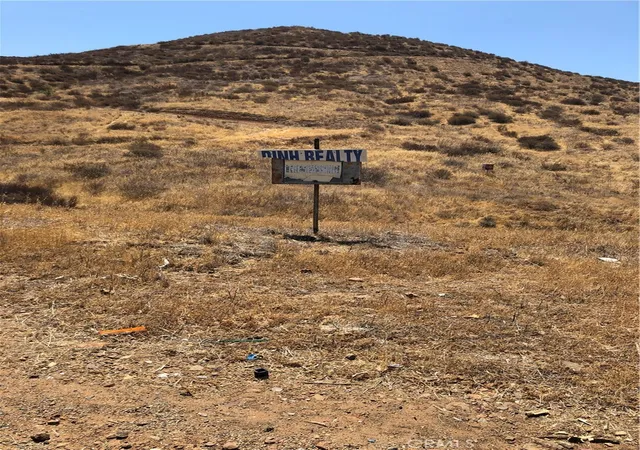 1st image of 0 Goetz, Menifee, CA 92587 | MLS# OC21158210