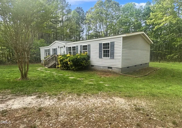 Photo 2 of Manufactured home for sale at 164 Ramblewood Ln, Henderson, NC 27537 | MLS# 10163424 | Listing updated on 2026-05-02