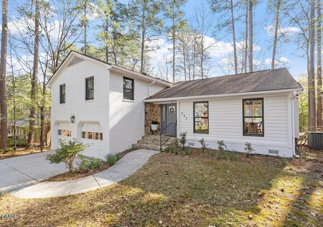 Photo 2 of Single family home for sale at 803 Emory Dr, Chapel Hill, NC 27517 | MLS# 10156820 | Listing updated on 2026-05-03