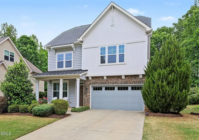 Photo 2 of Sale Pending at 201 Empress Rd, Hillsborough, NC 27278 | MLS# 10163641 | Listing updated on 2026-05-07