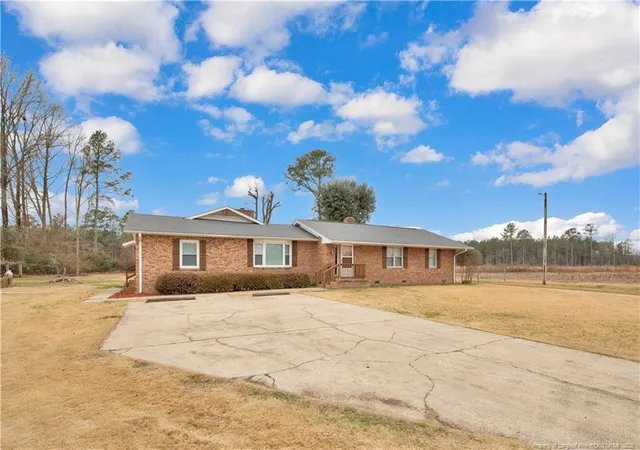 Photo 2 of Sale Pending at 8161 E 130 Highway, Maxton, NC 28364 | MLS# 758233 | Listing updated on 2026-05-01