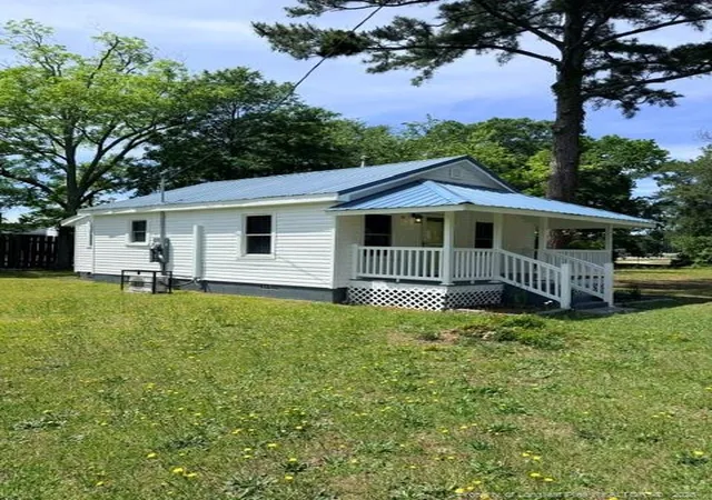 Photo 2 of Single family home for sale at 33 State St, Lumberton, NC 28358 | MLS# 762009 | Listing updated on 2026-05-09