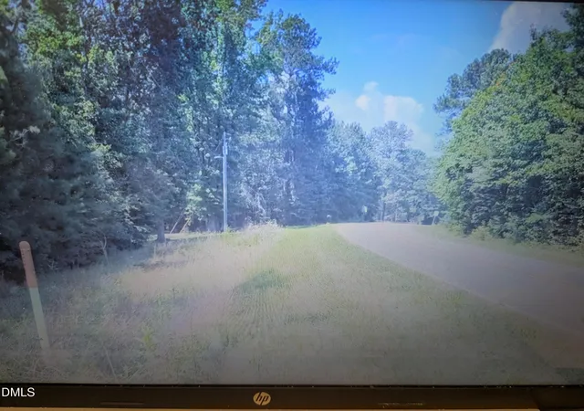 Photo 4 of Sale Pending at 275 Perrytown, Warrenton, NC 27589 | MLS# 10163305 | Listing updated on 2026-05-11