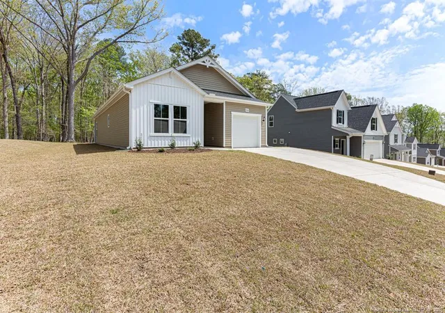 2nd image of 5116 Tyndall Dr Dr, Sanford, NC 27330 | MLS# 755071