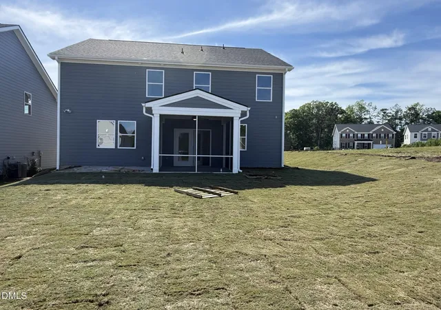 Photo 2 of Single family home for sale at 305 Jeter Grv Rd, Apex, NC 27523 | MLS# 10148639 | Listing updated on 2026-05-11