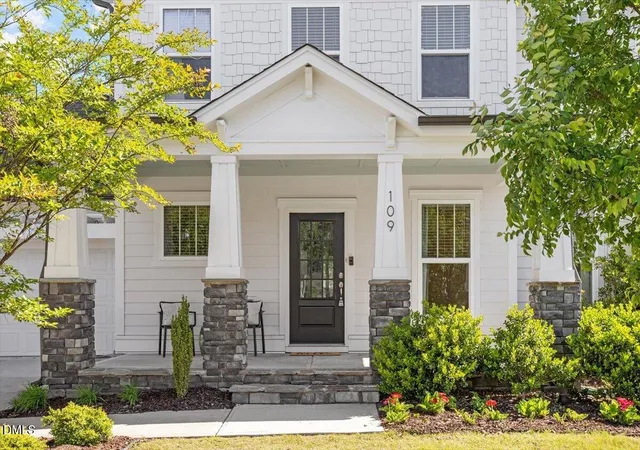 Photo 2 of Sale Pending at 109 Mayweed Dr, Durham, NC 27705 | MLS# 10165395 | Listing updated on 2026-05-13
