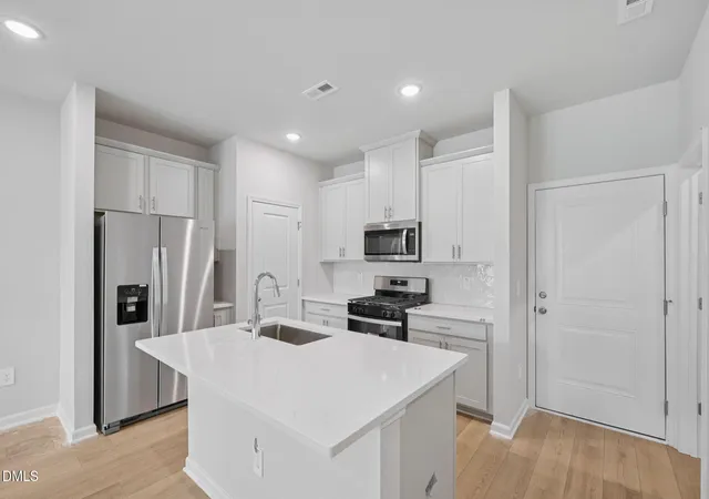 Photo 2 of Sale Pending at 722 Southland Dr, Zebulon, NC 27597 | MLS# 10157557 | Listing updated on 2026-04-30