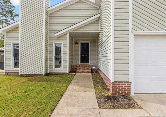 Photo 3 of Single Family Residence at 6611 Brannan Way, Fayetteville, NC 28314 | MLS# 741458 | | Sold on 2025-08-27