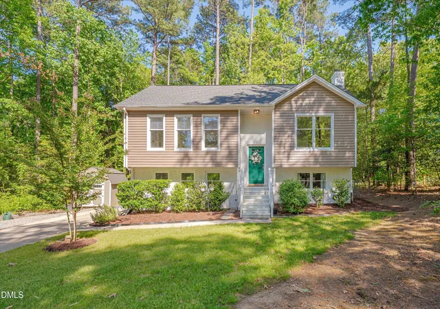 Photo 1 of Sale Pending at 4901 Rollingwood Dr, Durham, NC 27713 | MLS# 10162350 | Listing updated on 2026-04-27