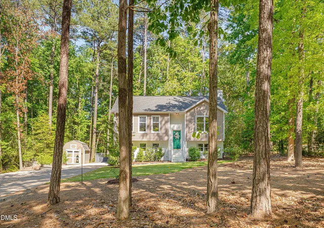 Photo 2 of Sale Pending at 4901 Rollingwood Dr, Durham, NC 27713 | MLS# 10162350 | Listing updated on 2026-04-27