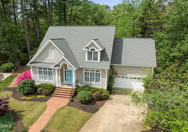 4th image of 4925 Olde Millcrest Ct, Raleigh, NC 27609 | MLS# 10158911