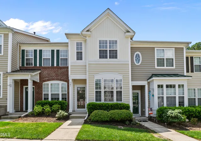 Photo 1 of Sale Pending at 220 Grey Elm Trl, Durham, NC 27713 | MLS# 10164518 | Listing updated on 2026-05-08