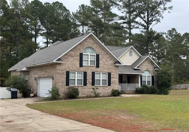 Photo 2 of Single family home for sale at 912 Lewis St, Raeford, NC 28376 | MLS# 747678 | Listing updated on 2026-04-19
