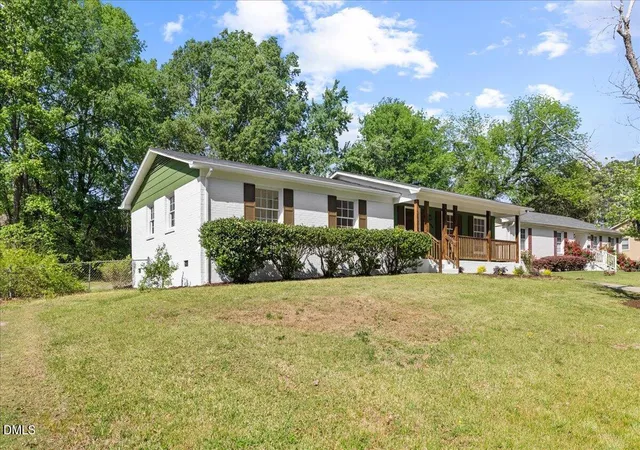 Photo 2 of Single family home for sale at 1010 Wyldewood Rd, Durham, NC 27704 | MLS# 10160397 | Listing updated on 2026-05-10
