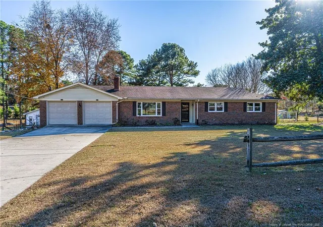 Photo 1 of Single family home for sale at 255 Foxcroft Rd, Carthage, NC 28327 | MLS# 753592 | Listing updated on 2026-03-28