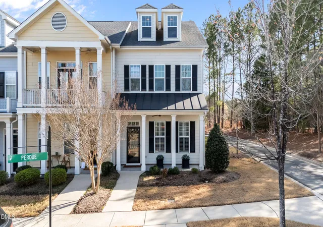 Photo 40 of Sale Pending at 1050 Perdue Dr, Chapel Hill, NC 27517 | MLS# 10159579 | Listing updated on 2026-04-16