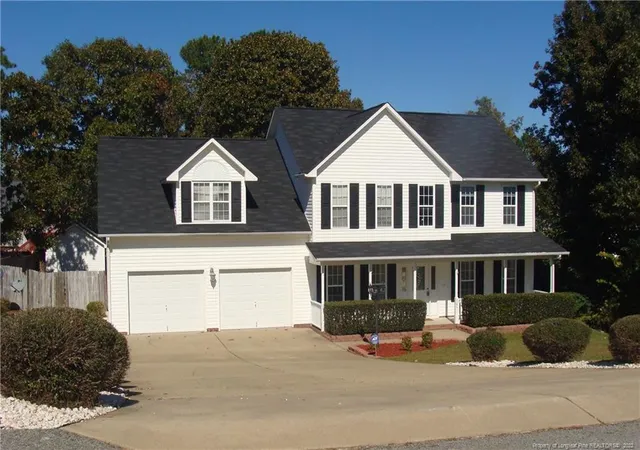 Photo 1 of Sale Pending at 305 Cresthaven Dr, Sanford, NC 27332 | MLS# 657169 | Listing updated on 2026-07-18