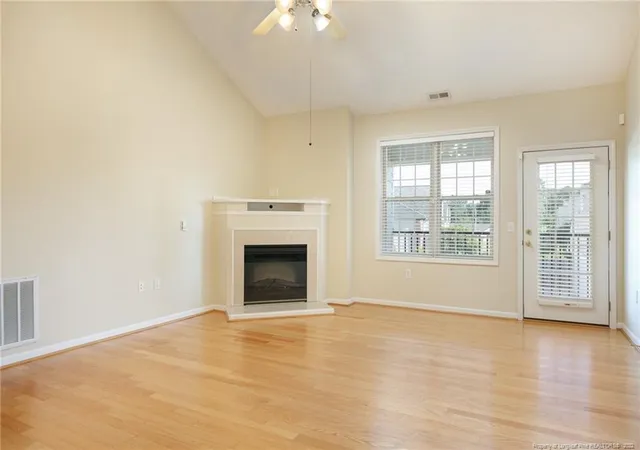 Listing Photo 5 - Condo for sale in building located at 3940 Bardstown Ct Ct, Fayetteville, NC 28304 - Unit #201